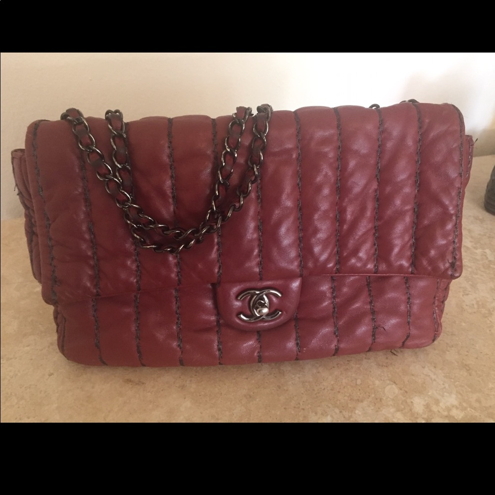 Chanel Lambskin leather 2.5 shoulder and crossbody